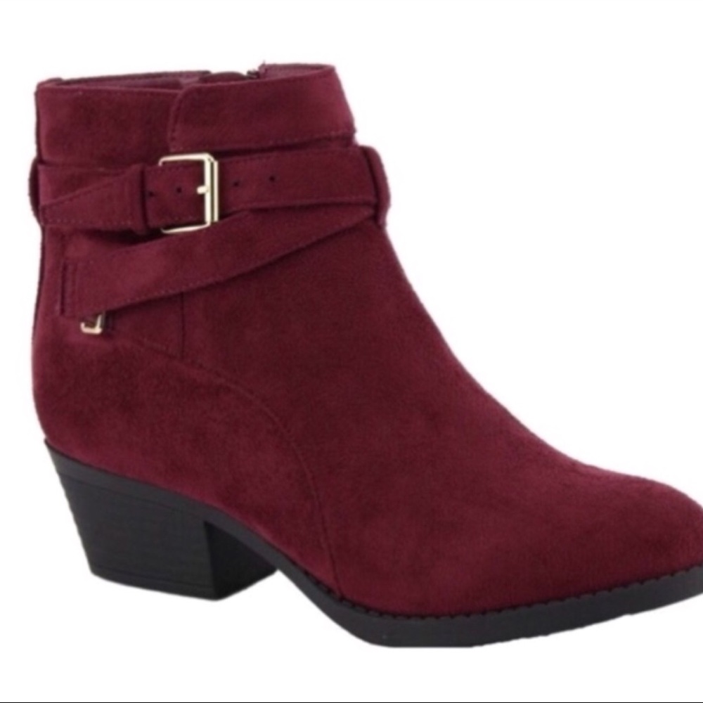 Wine Buckle Booties - Picture 2 of 2
